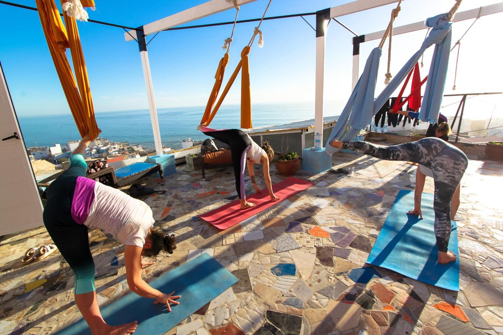 Adventurekeys Surf Yoga Cowork Bed & Breakfast Taghazout Exterior photo