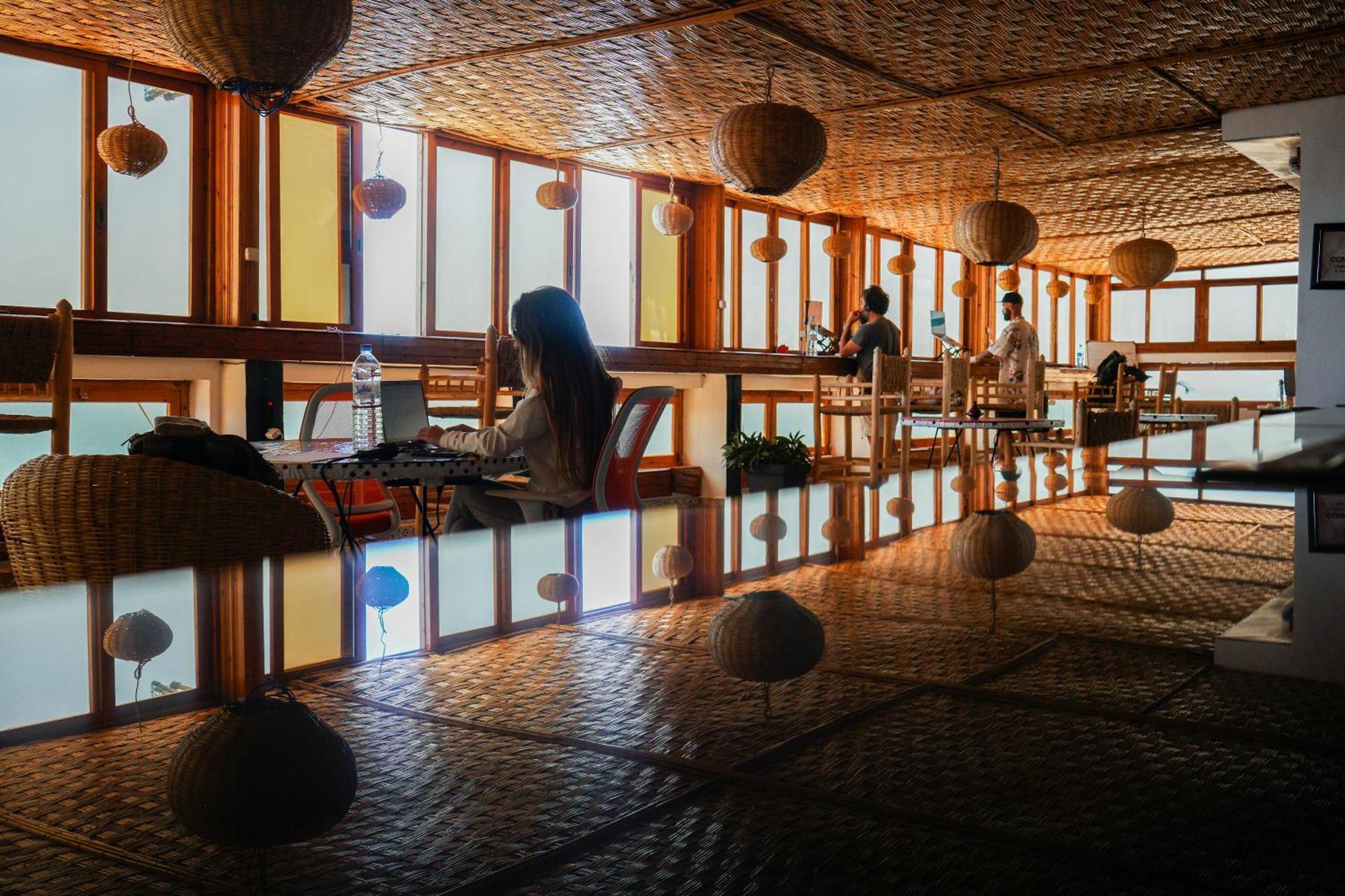 Adventurekeys Surf Yoga Cowork Bed & Breakfast Taghazout Exterior photo